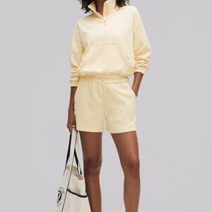 Lululemon Softstreme High-Rise Short 4" in Butter Cream (Size 4) NWT